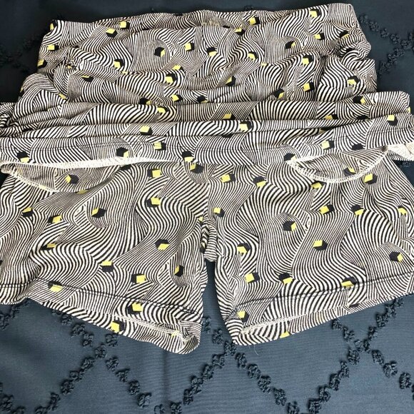 N*VO Golf Skort, Navy Blue & Yellow, Size M - Picture 4 of 10